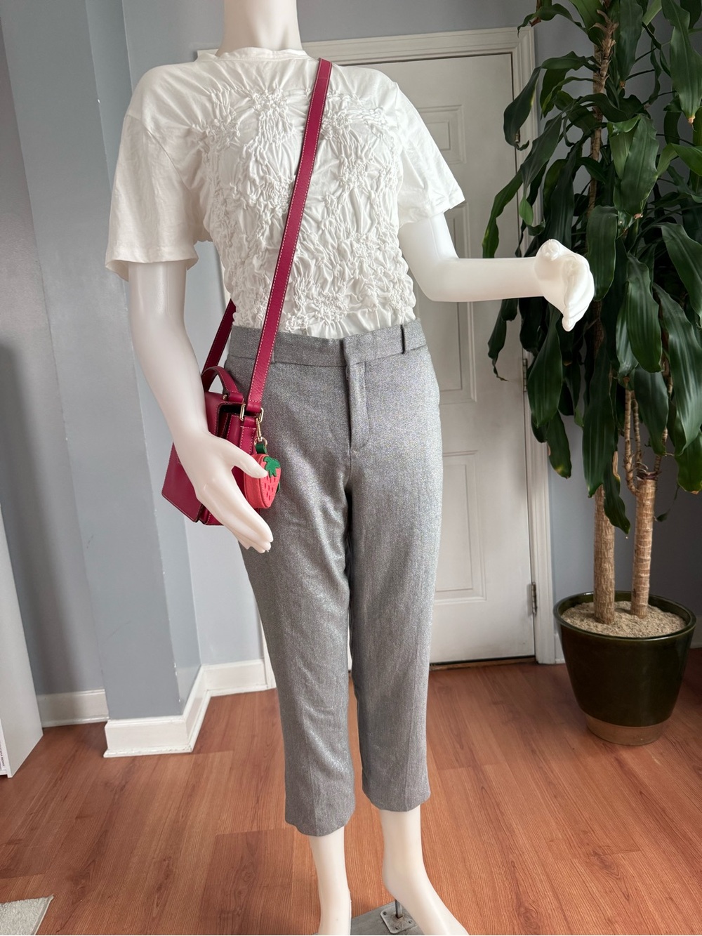 Banana Republic Gray Shimmer Metallic Tailored Ankle Pants – Size 8